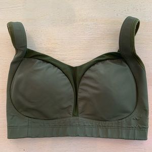 Lululemon TaTa Tamer Bra